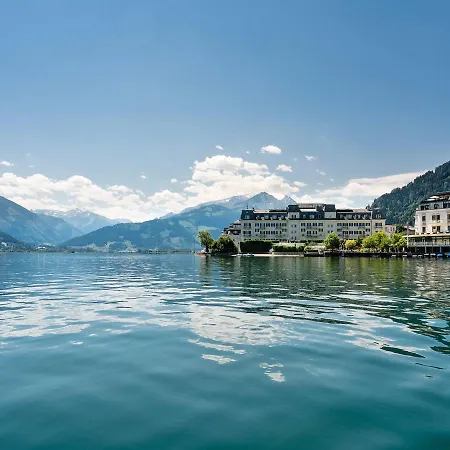 Mountain And Lake Sixteen * Zell am See